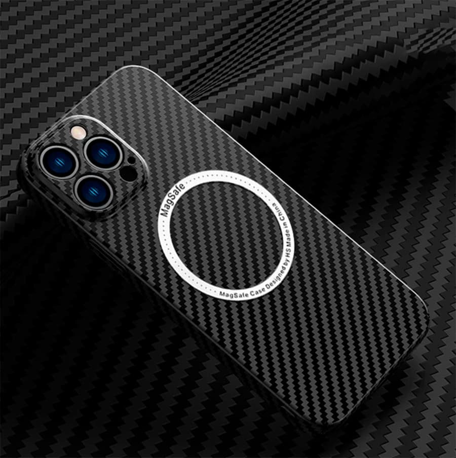 Чехол для iPhone 15 Pro Carbon MagSafe Черный