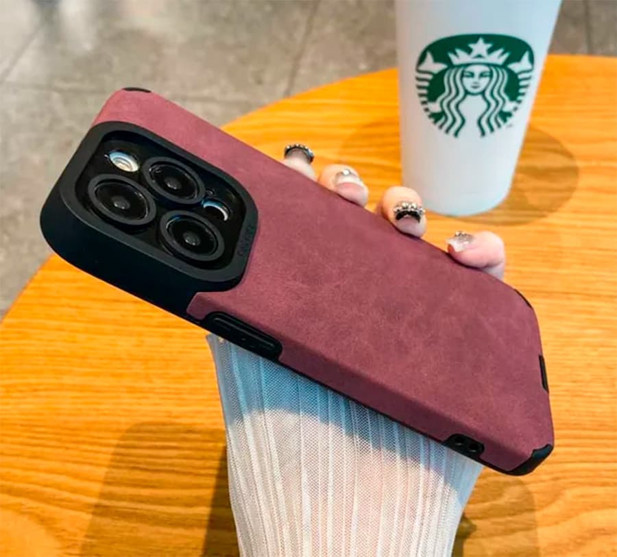 Чехол для iPhone 15 Pro Omega-S Бордовый