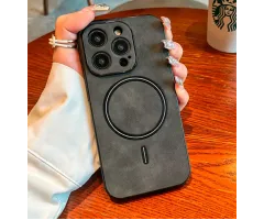 Чехол для iPhone 15 Pro Omega-S MagSafe Черный